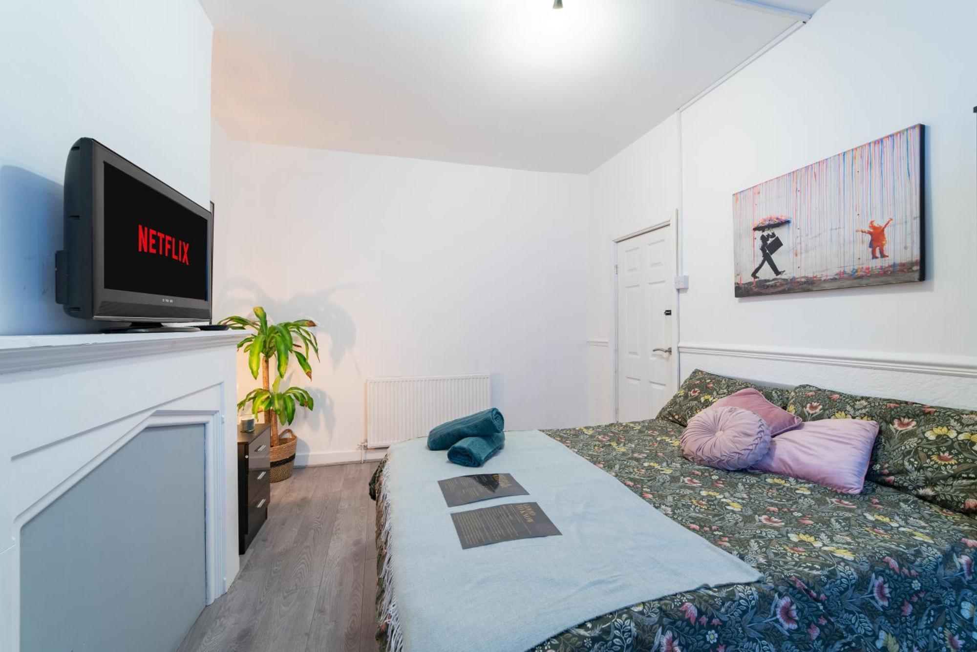Cozy Rooms In Shared Accommodation Near Anfield Stadium With Parking And Wifi Ліверпуль Екстер'єр фото