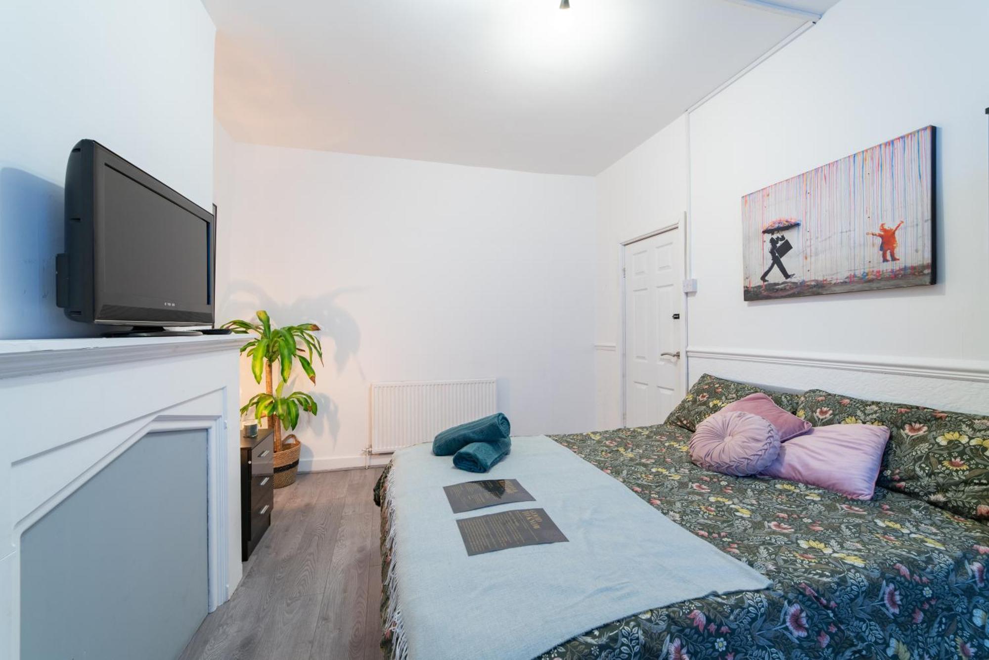 Cozy Rooms In Shared Accommodation Near Anfield Stadium With Parking And Wifi Ліверпуль Екстер'єр фото